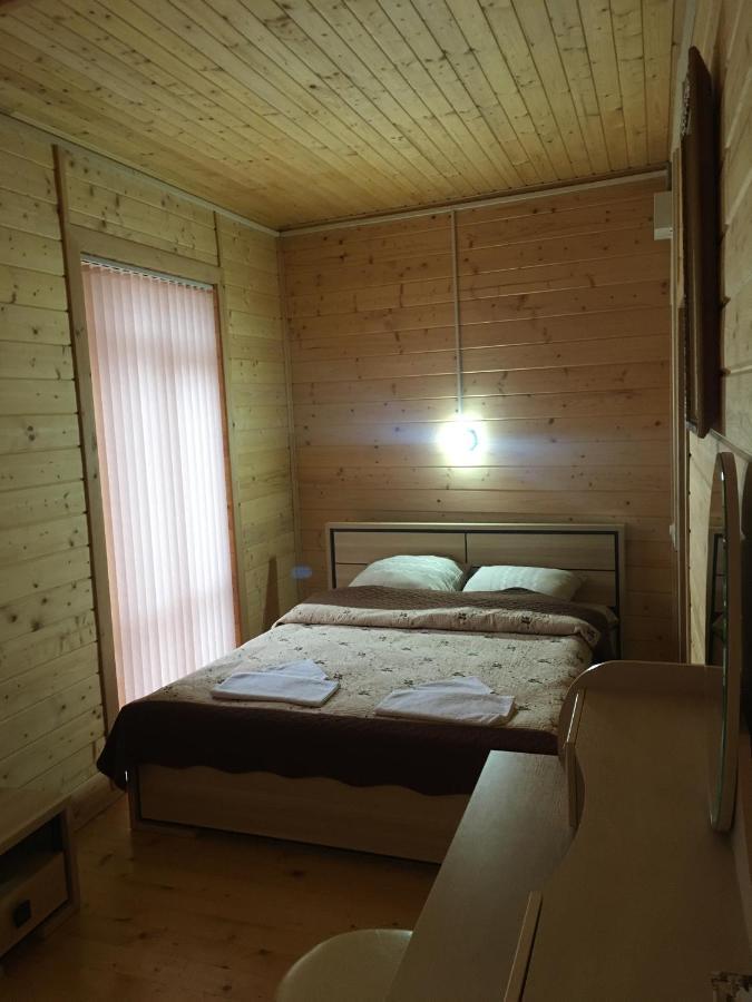 Хостел Галіція Kolomyja Exterior foto